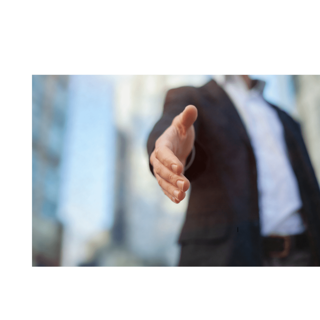 tokalaşmak için elini ekrana uzatan takım elbiseli adam